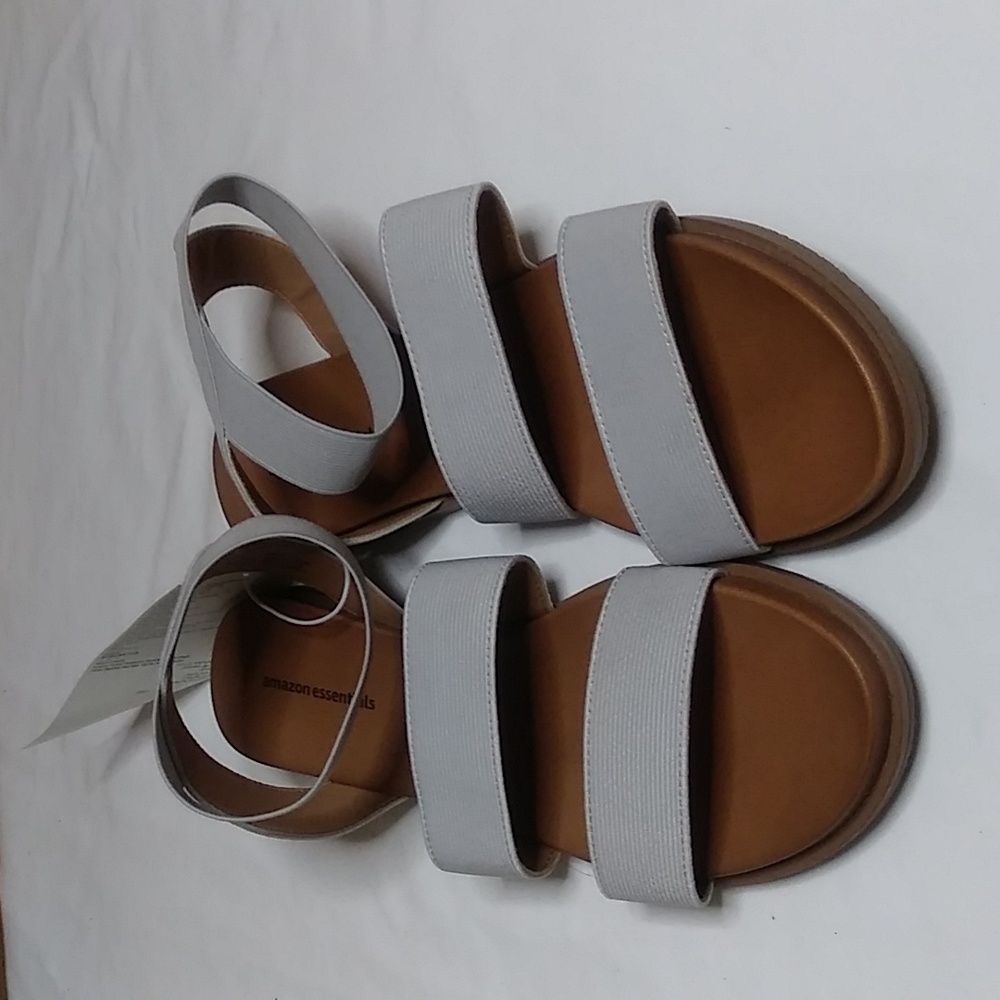 Amazon Essentials Sandals - Picture 2 of 6